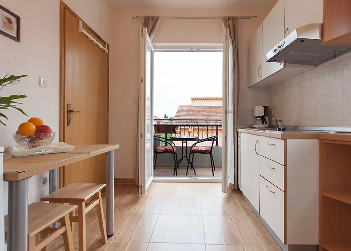 Old Stone Appartement *