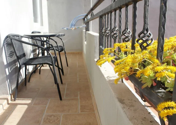 Old Stone Appartement *