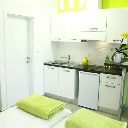 Old Stone: Apartment Sukošan